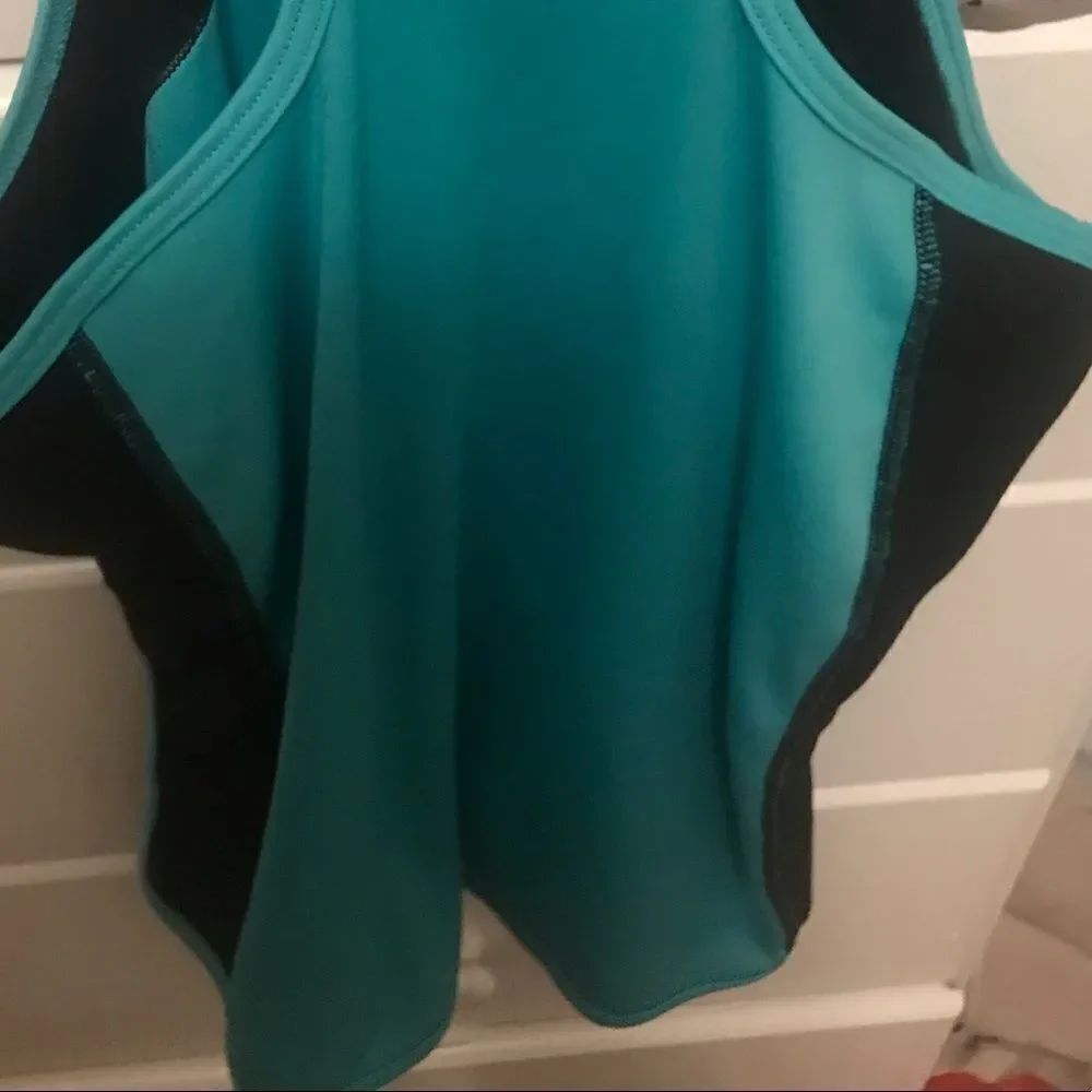 ✨ Avia Performance Racerback Tank ✨ - Picture 5 of 5